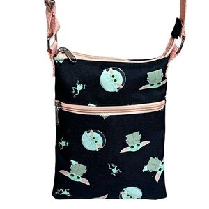 Bioworld Passport Crossbody Bag Star Wars The Mandalorian